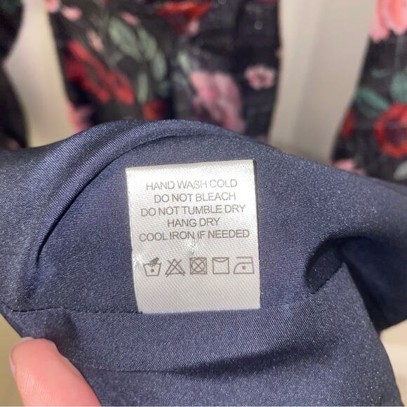 Revolve Tularosa Cora Wrap Dress Metallic Gown Black Purple Red Floral Small - Picture 11 of 11